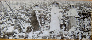 Pic21-Suffragette-meeting-Rawtenstall-c1910